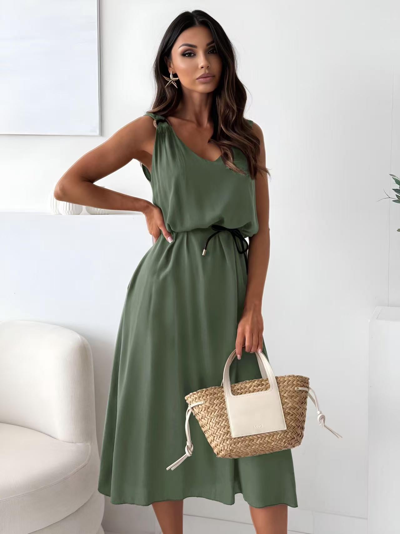 Robe MAÏLA a bretelles avec anneaux avec lien