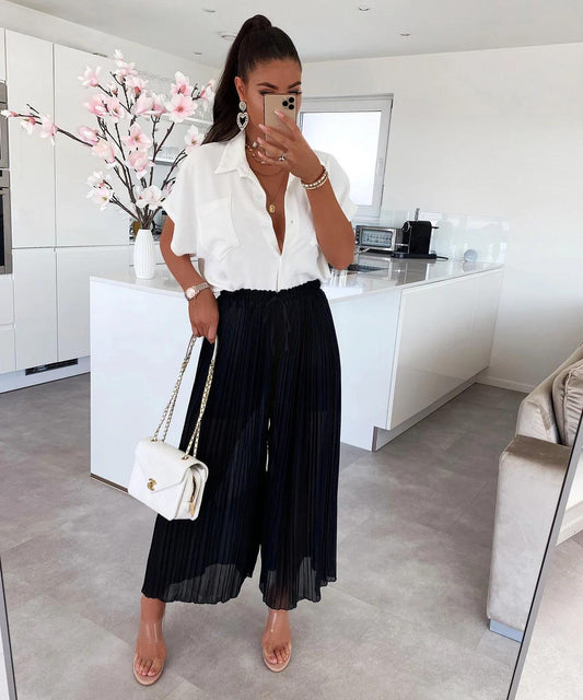 Pantalon LOYA plissé , taille super extensible convient a toute taille , doublure short