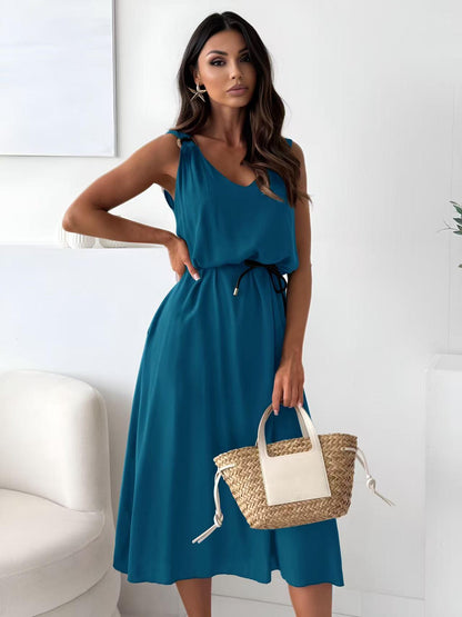 Robe MAÏLA a bretelles avec anneaux avec lien
